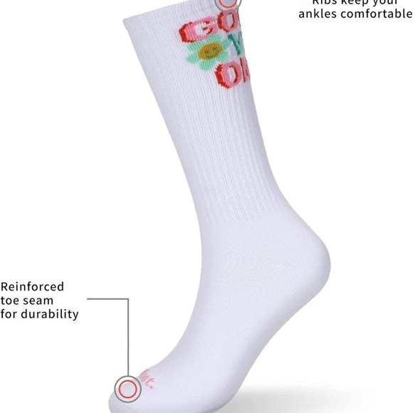 💜 MONFOOT Women's and Men's 3 Pack Athletic Skate Cushion Crew Socks one size - Picture 2 of 4